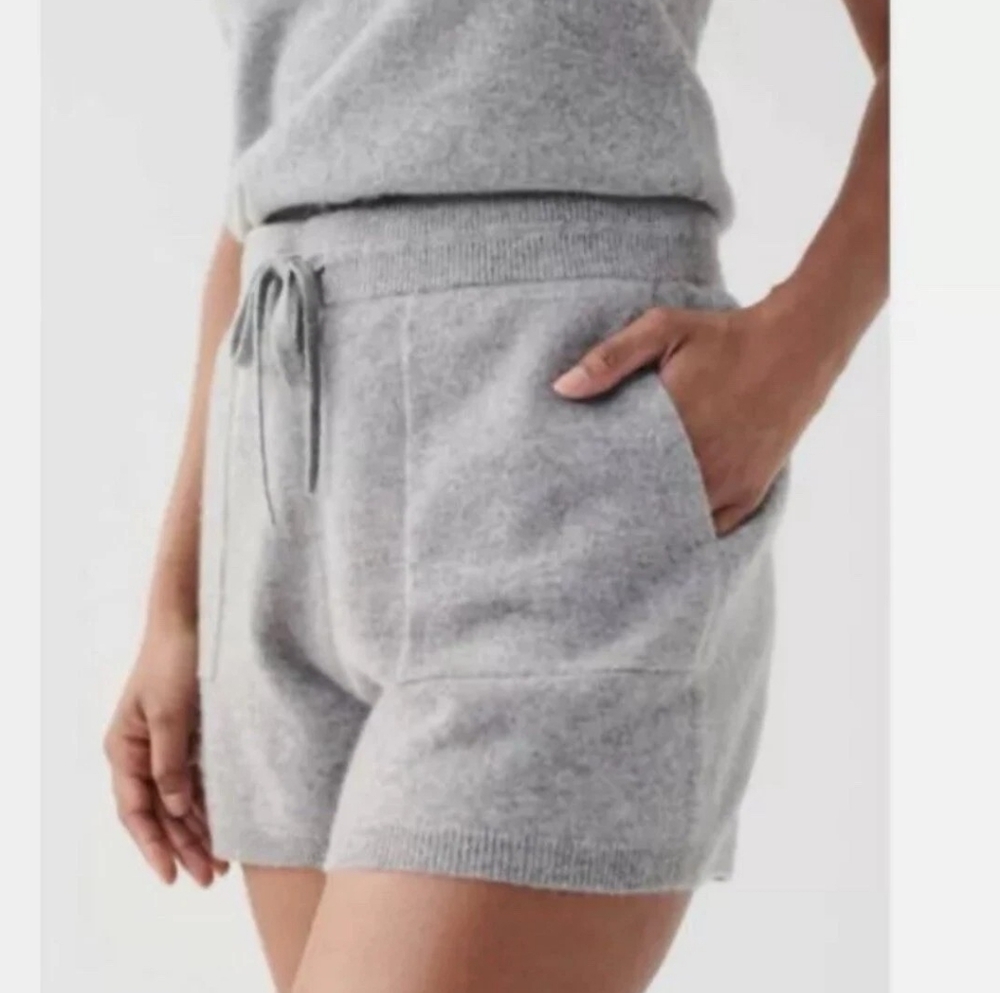 White + Warren Cashmere Tap Short Grey Heather